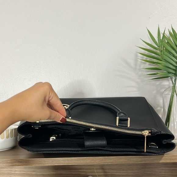 Michael kors • Kellen medium saffiano leather satchel - Picture 6 of 14